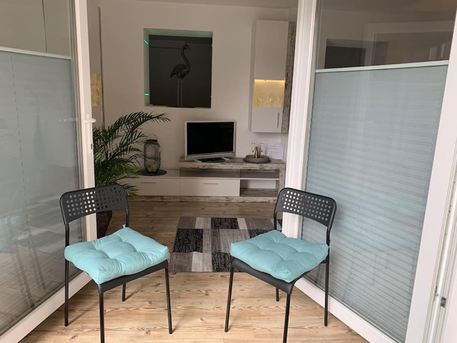 טהאור Gemuetliche Wohnung Mit Guter Anbindung מראה חיצוני תמונה