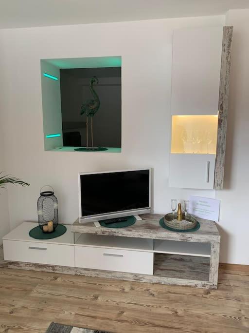 טהאור Gemuetliche Wohnung Mit Guter Anbindung מראה חיצוני תמונה